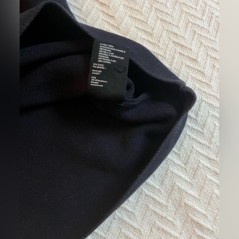 COS Button-Up Sweater - Picture 7 of 12